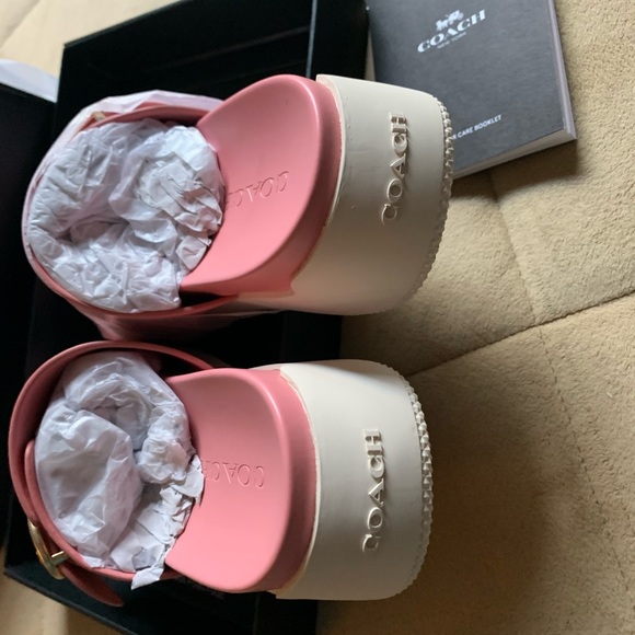 💞COACH GABLE LEATHER SANDAL💞 - Picture 2 of 12